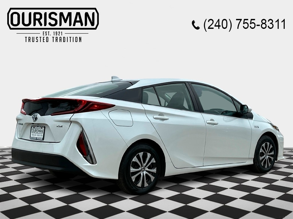Used 2022 Toyota Prius Prime XLE Hatchback