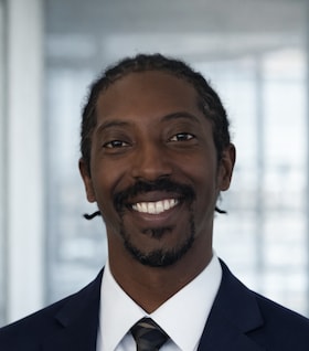 Staff member Quentin James from ID_e9f053cfa6f5