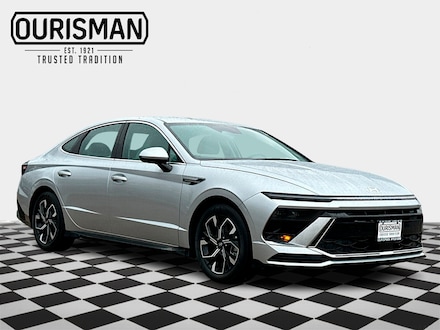 2025 Hyundai Sonata SEL Sedan