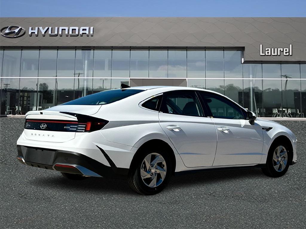 2026 Hyundai Sonata SE photo 2