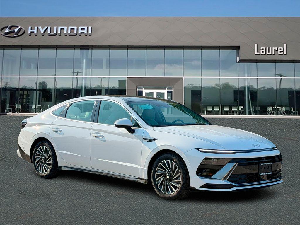 New 2026 Hyundai Sonata Hybrid Limited Sedan