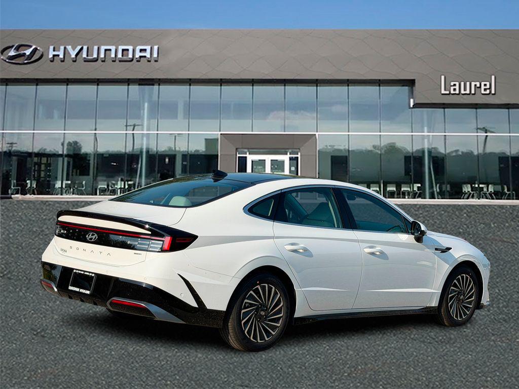 New 2026 Hyundai Sonata Hybrid Limited Sedan