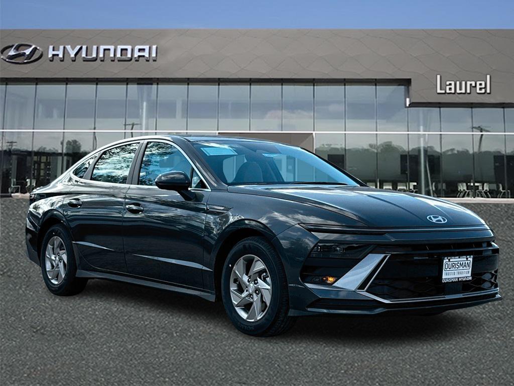 2026 Hyundai Sonata SE's photo