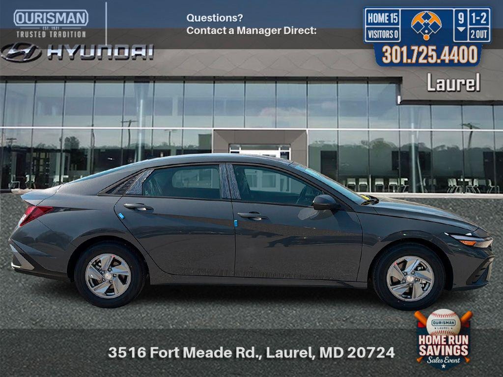 New 2026 Hyundai Elantra SE Sedan