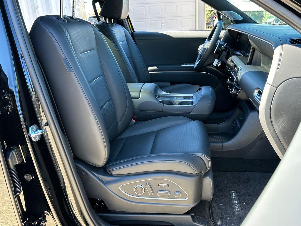 2026 Hyundai Palisade Calligraphy - Photo 22