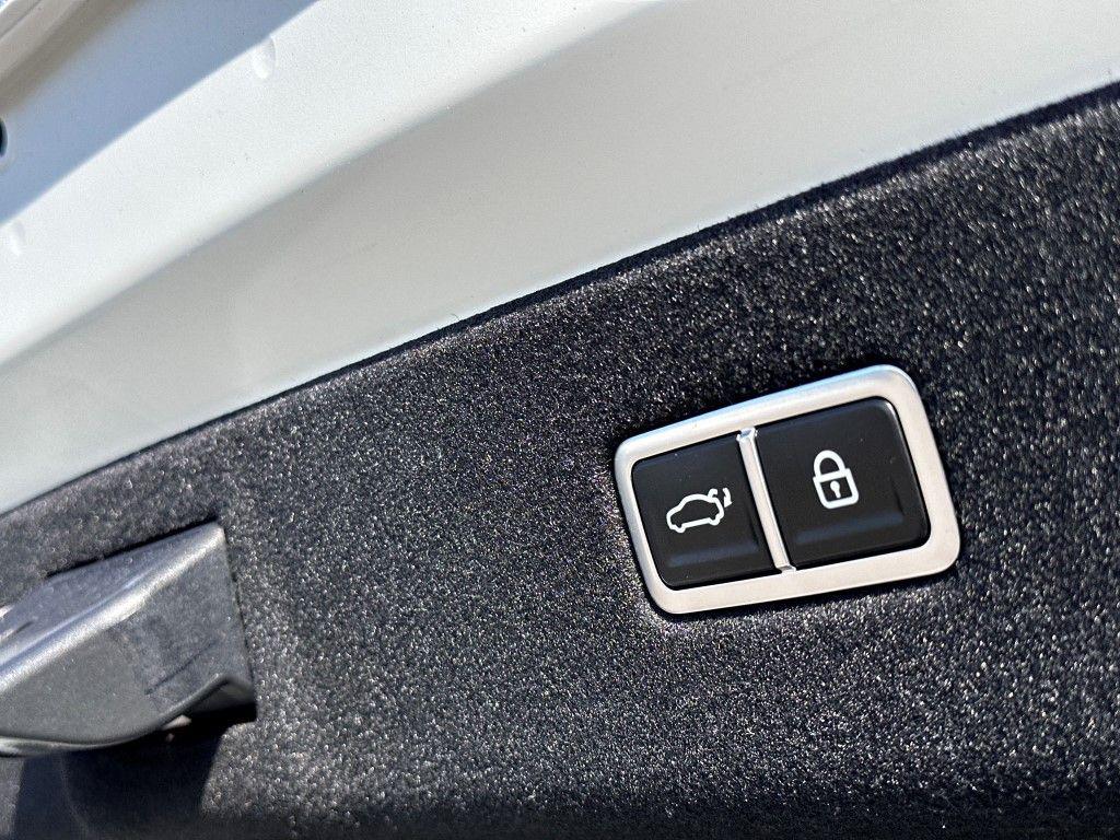 2024 Hyundai IONIQ 6 SEL - Photo 9
