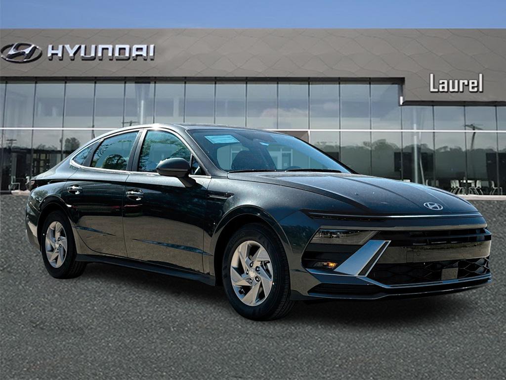 2026 Hyundai Sonata SE's photo