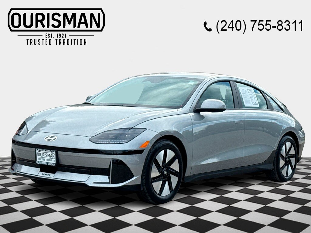 2024 Hyundai Ioniq 6 SE Standard Range photo 2