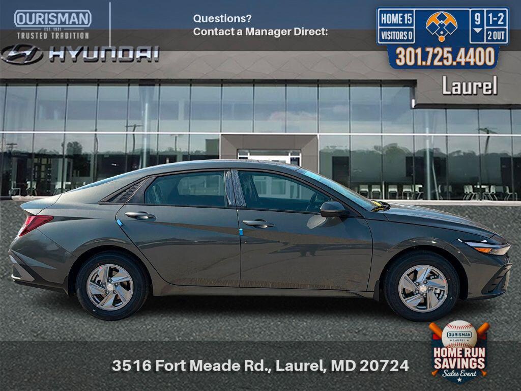 New 2026 Hyundai Elantra SE Sedan