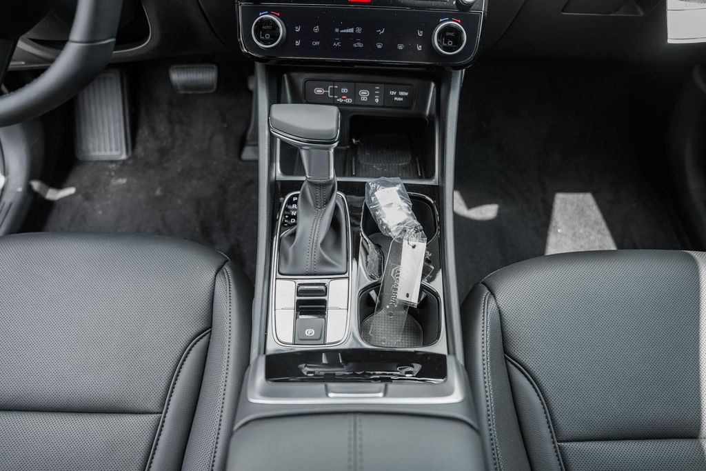 2025 Hyundai Santa Cruz Limited - Photo 29