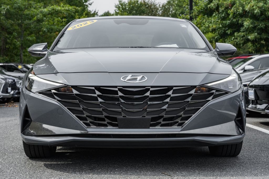 Used 2023 Hyundai Elantra HEV Limited Sedan
