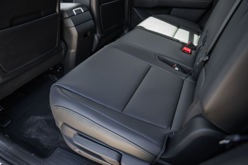 2026 Hyundai Santa Fe SEL - Photo 32