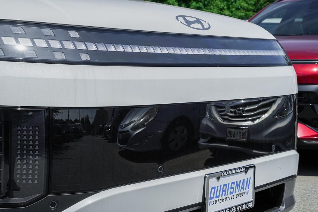 2026 Hyundai IONIQ 9 SE - Photo 12