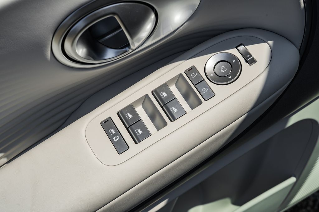 2026 Hyundai IONIQ 9 SEL - Photo 35