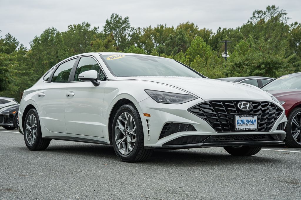 2022 Hyundai Sonata SEL's photo