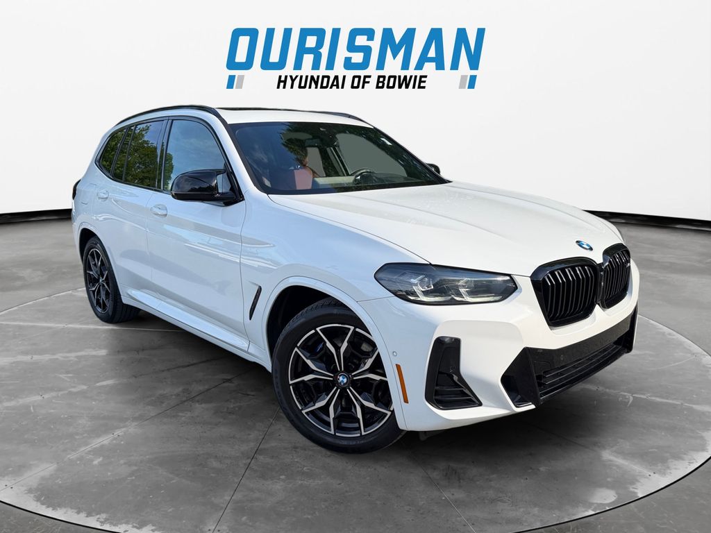2024 BMW X3 M40i's photo