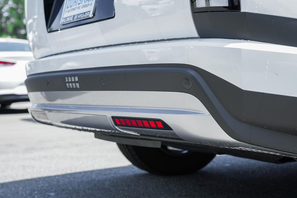 2026 Hyundai IONIQ 9 SE - Photo 8