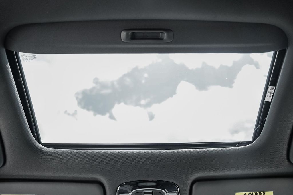 2025 Hyundai Santa Cruz Limited - Photo 30