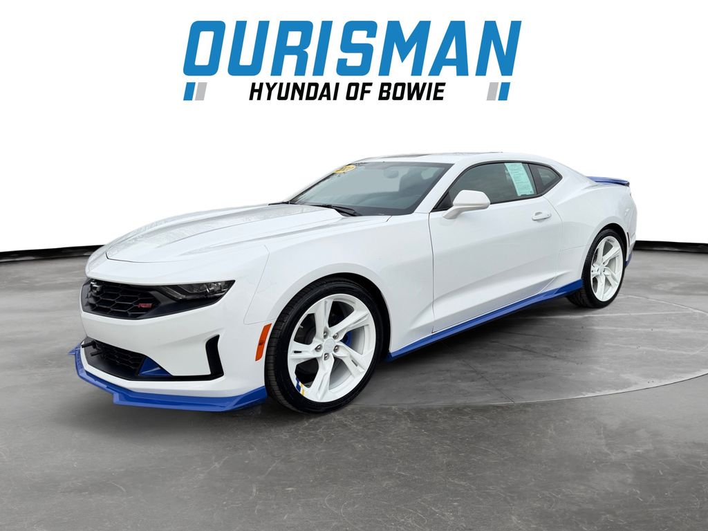 2020 Chevrolet Camaro 1LT photo 2