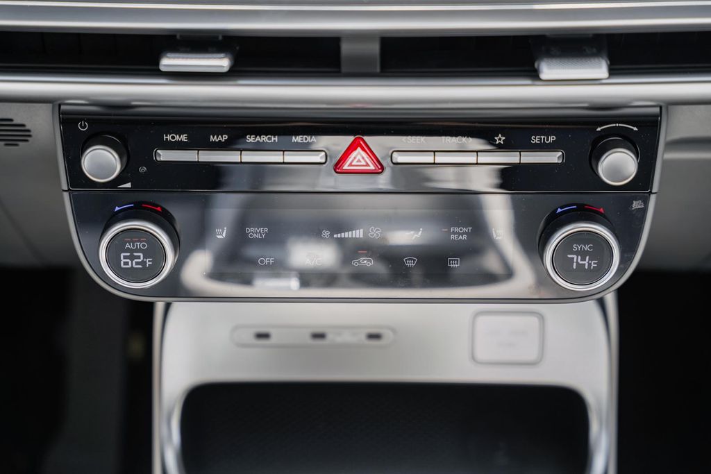 2026 Hyundai IONIQ 9 SE - Photo 20