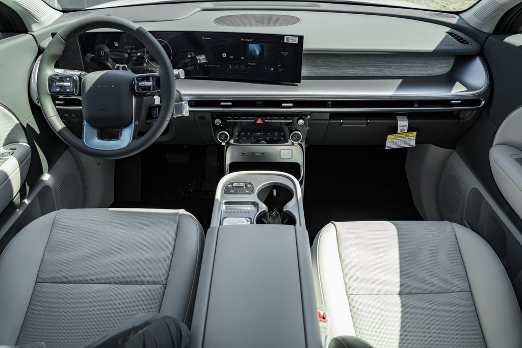 2026 Hyundai IONIQ 9 SEL - Photo 18