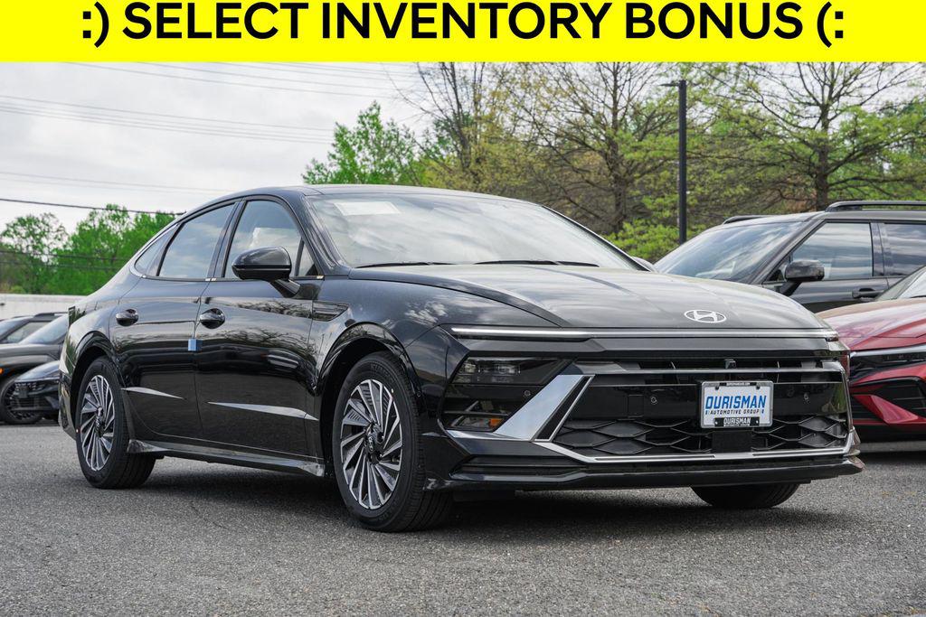 2025 Hyundai Sonata Hybrid Limited's photo