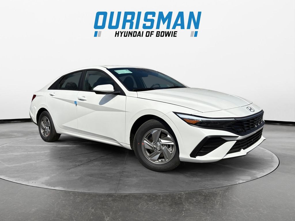 2026 Hyundai Elantra 2.0 SE IVT's photo