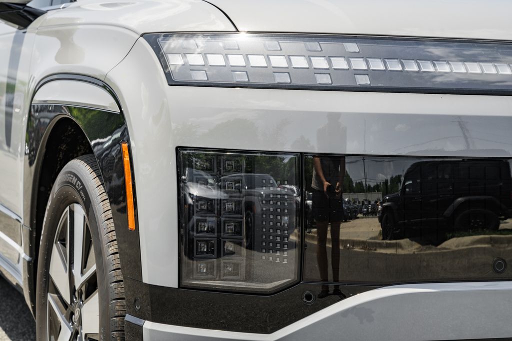 2026 Hyundai IONIQ 9 SEL - Photo 11