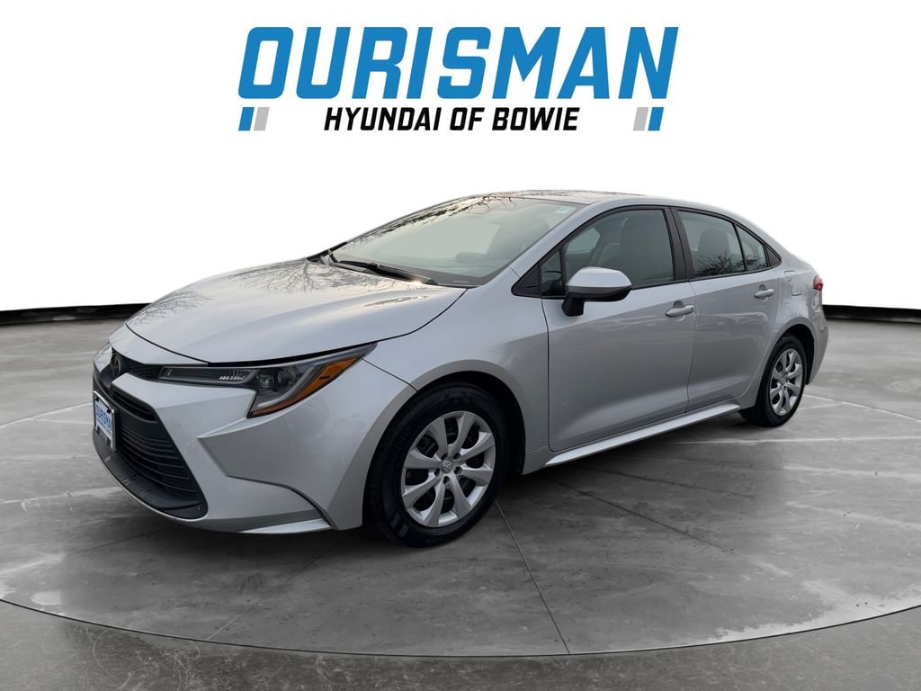 Used 2023 Toyota Corolla LE Sedan