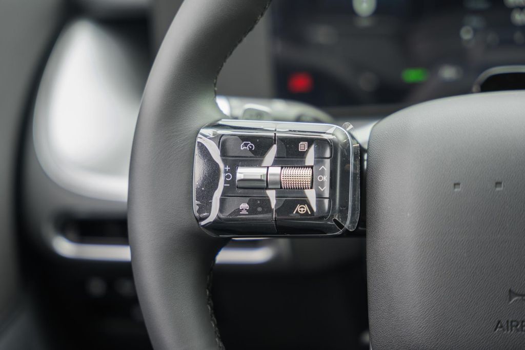 2026 Hyundai IONIQ 9 SE - Photo 27