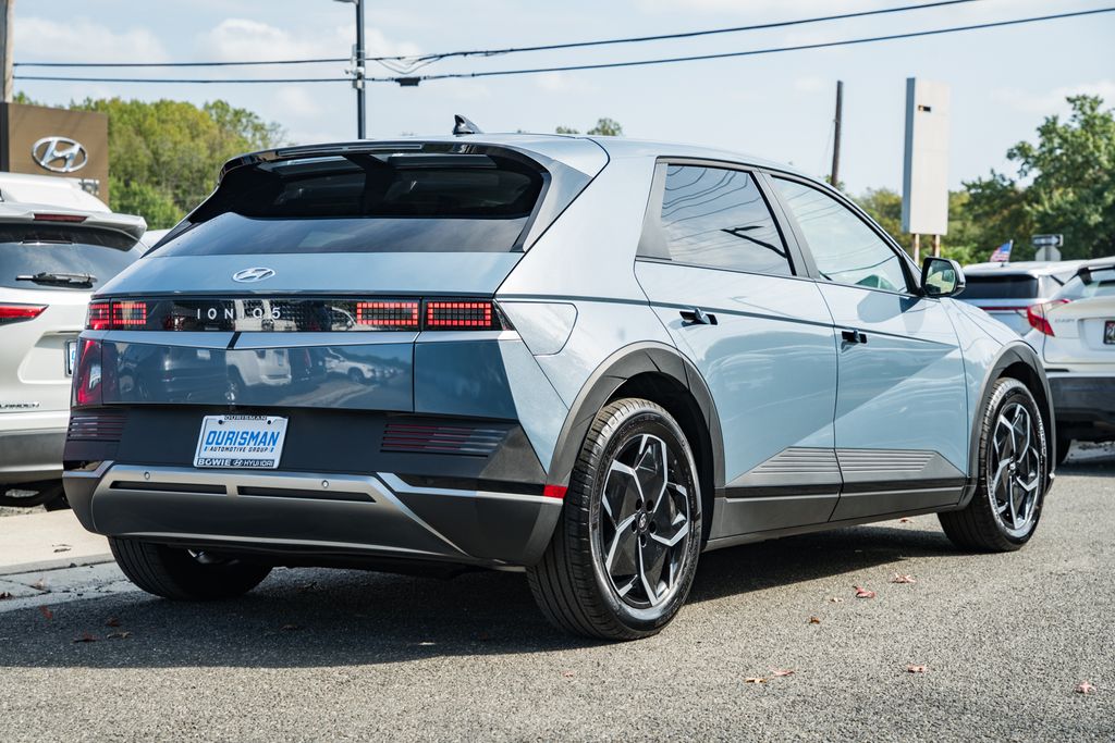 2024 Hyundai Ioniq 5 SEL photo 4