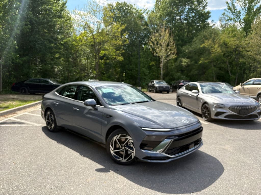 2026 Hyundai Sonata SEL AWD's photo