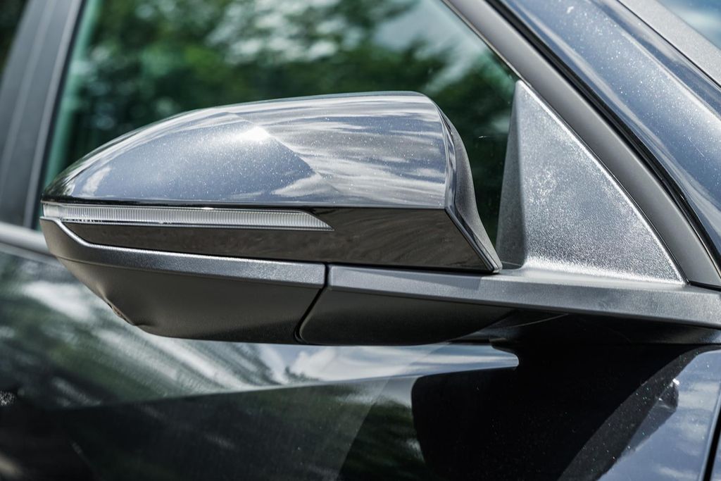 2025 Hyundai Santa Cruz Limited - Photo 13