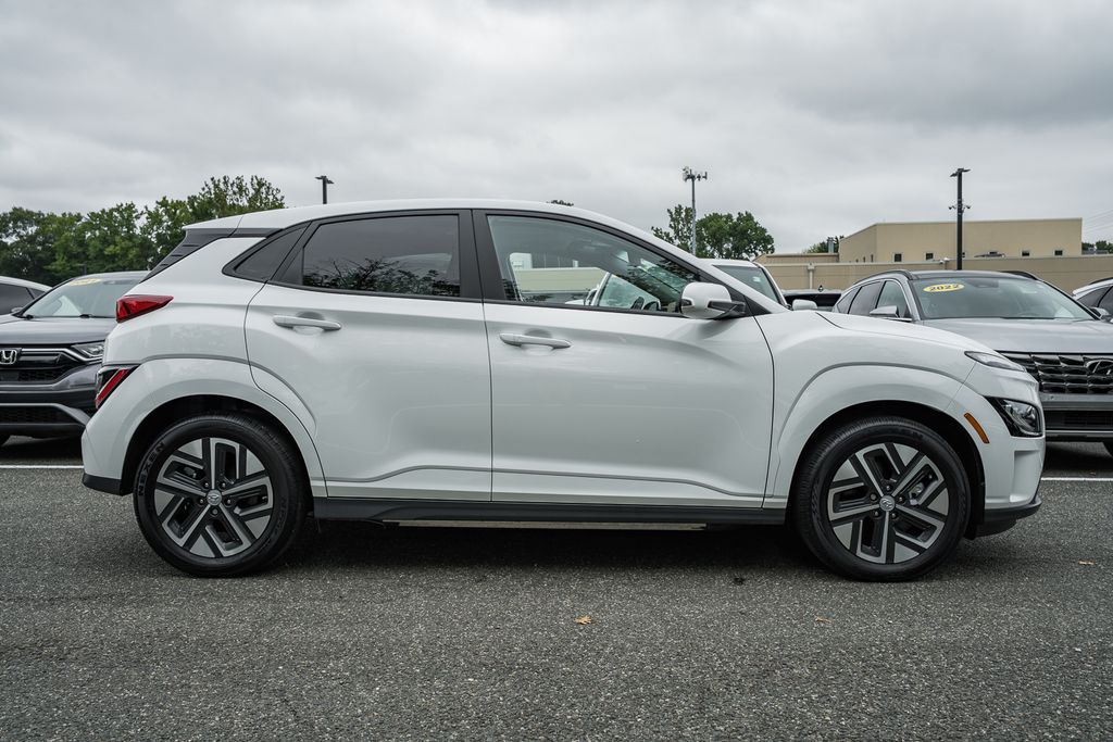 2023 Hyundai Kona Electric Limited photo 2