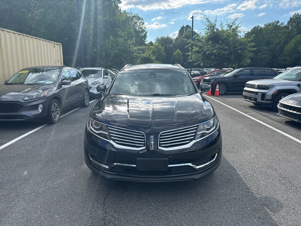 2016 Lincoln MKX Reserve photo 2