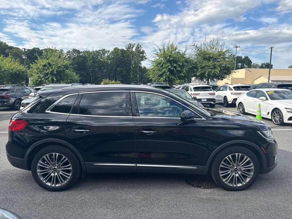 2016 Lincoln MKX Reserve photo 4