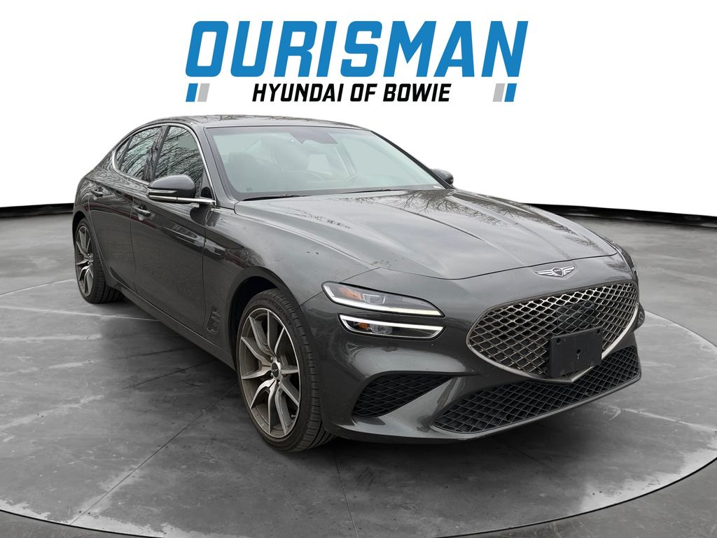 2025 GENESIS G70 Standard's photo