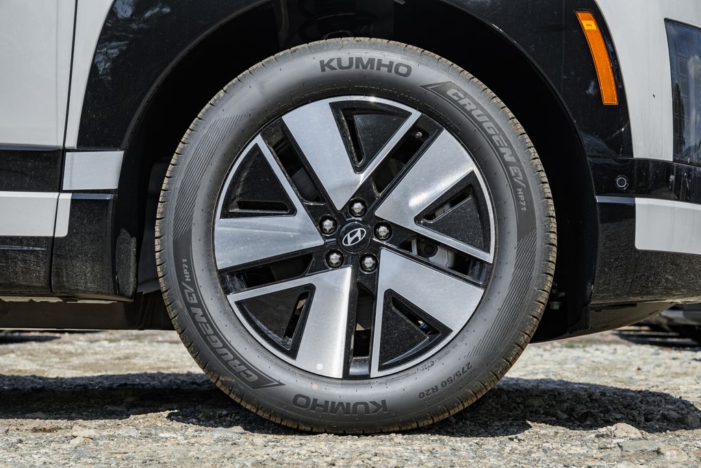 2026 Hyundai IONIQ 9 SEL - Photo 15