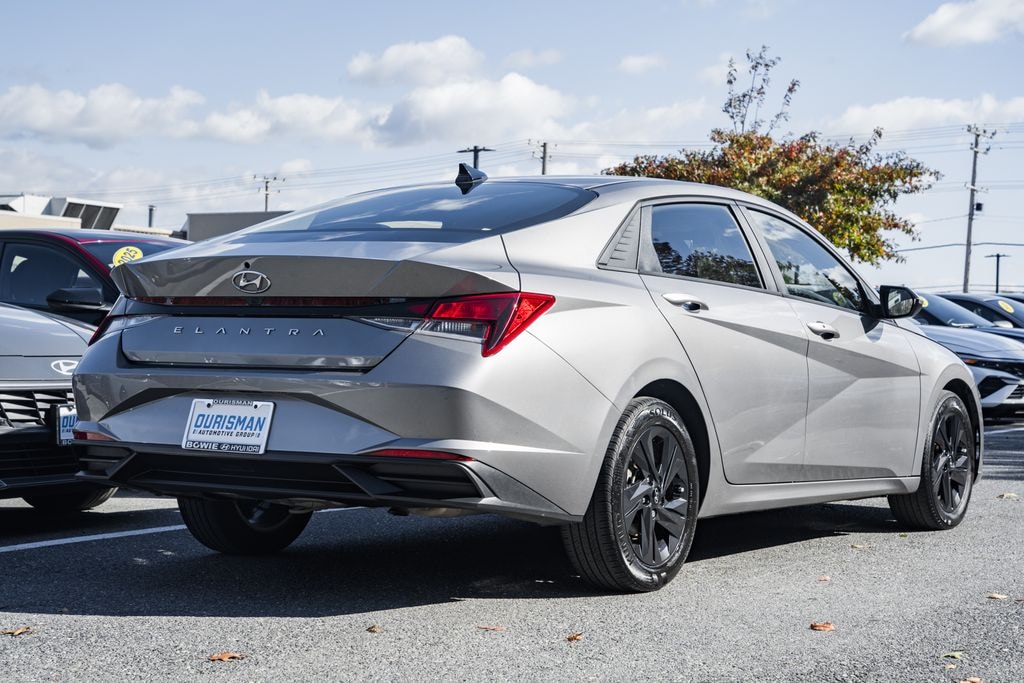 Used 2021 Hyundai Elantra SEL Sedan