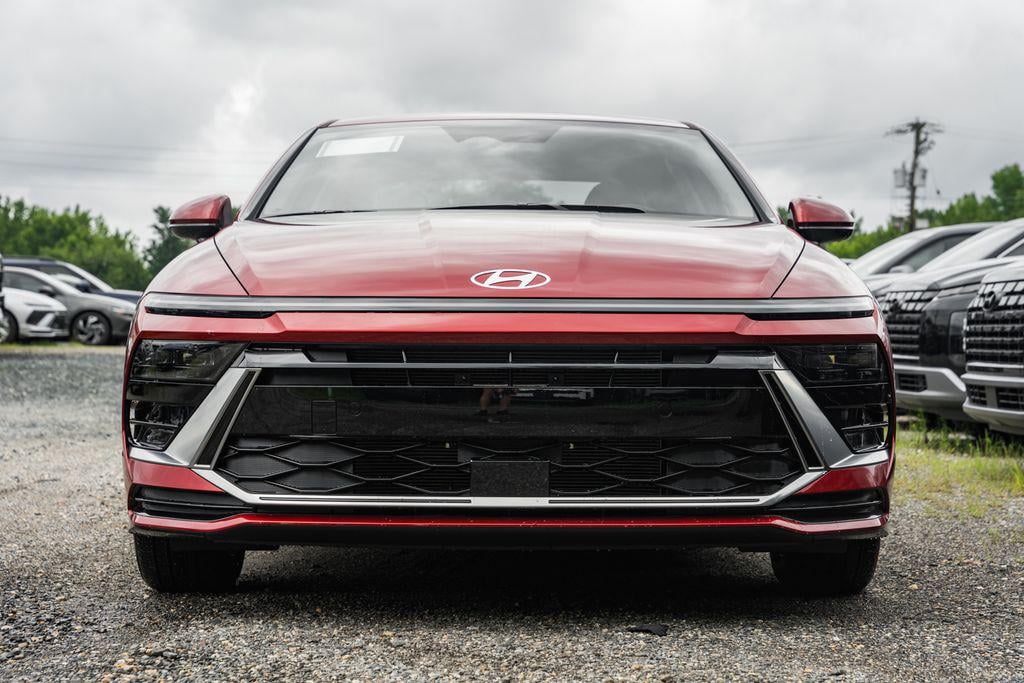New 2025 Hyundai Sonata SEL Sedan