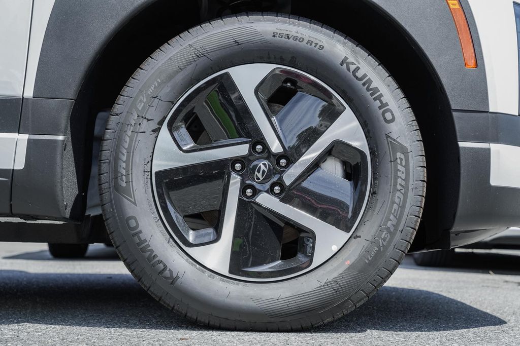 2026 Hyundai IONIQ 9 SE - Photo 15