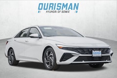 2025 Hyundai Elantra Limited Sedan