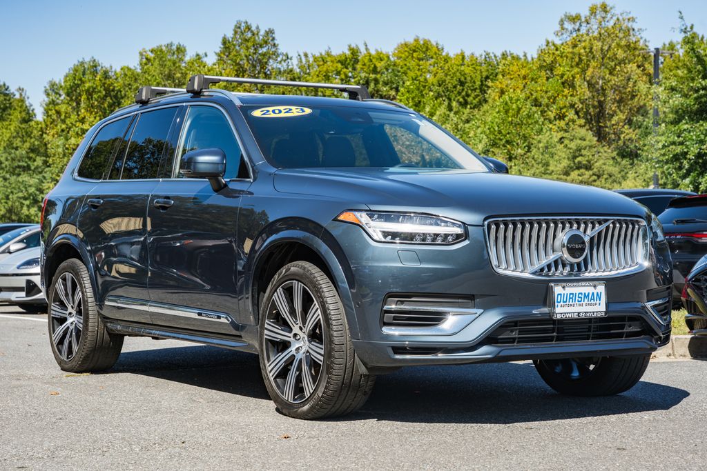 2023 Volvo XC90 Recharge Plug-In Hybrid Plus 6-Seater