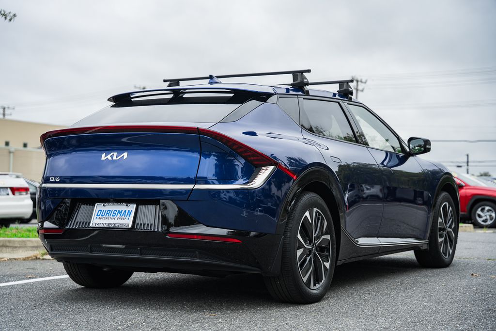 2022 Kia EV6 Wind photo 4