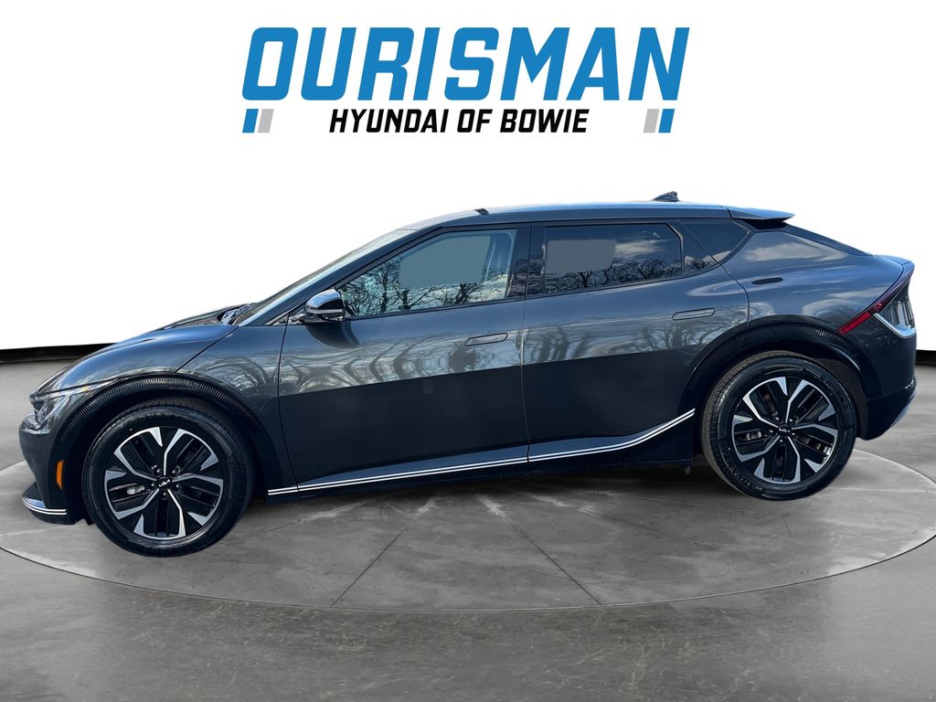 2024 Kia EV6 Wind photo 3