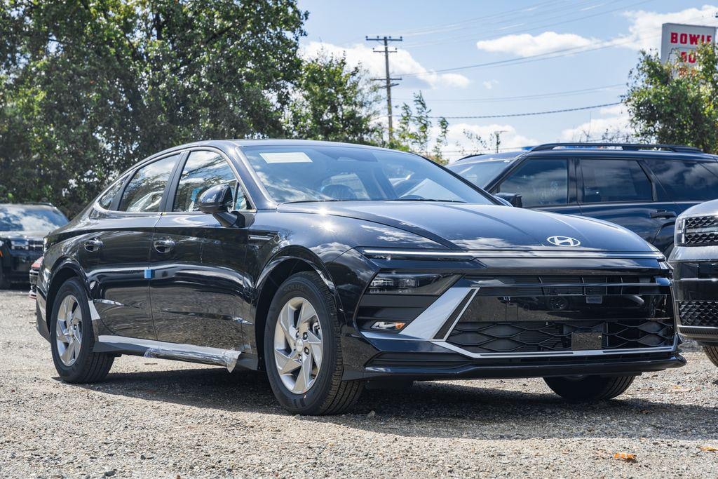 New 2026 Hyundai Sonata SE Sedan