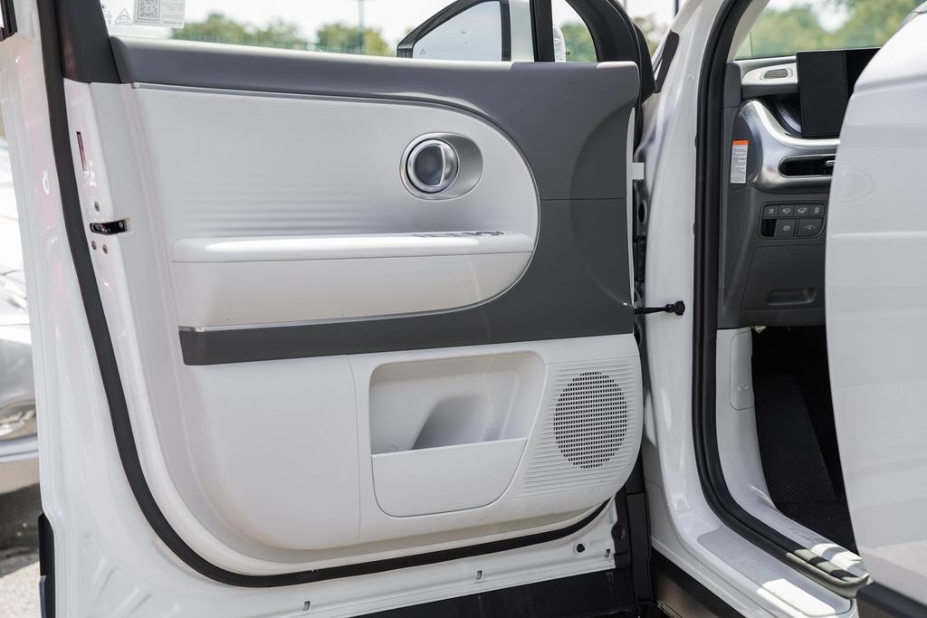 2026 Hyundai IONIQ 9 SE - Photo 34