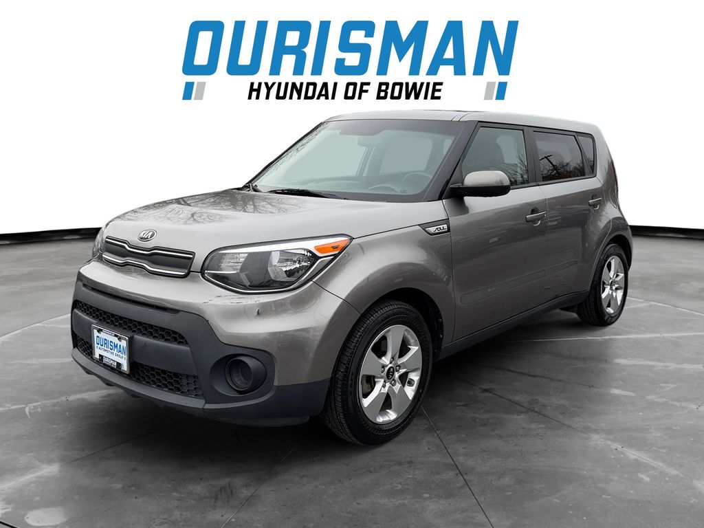 Used 2017 Kia Soul Base with VIN KNDJN2A24H7460895 for sale in Bowie, MD