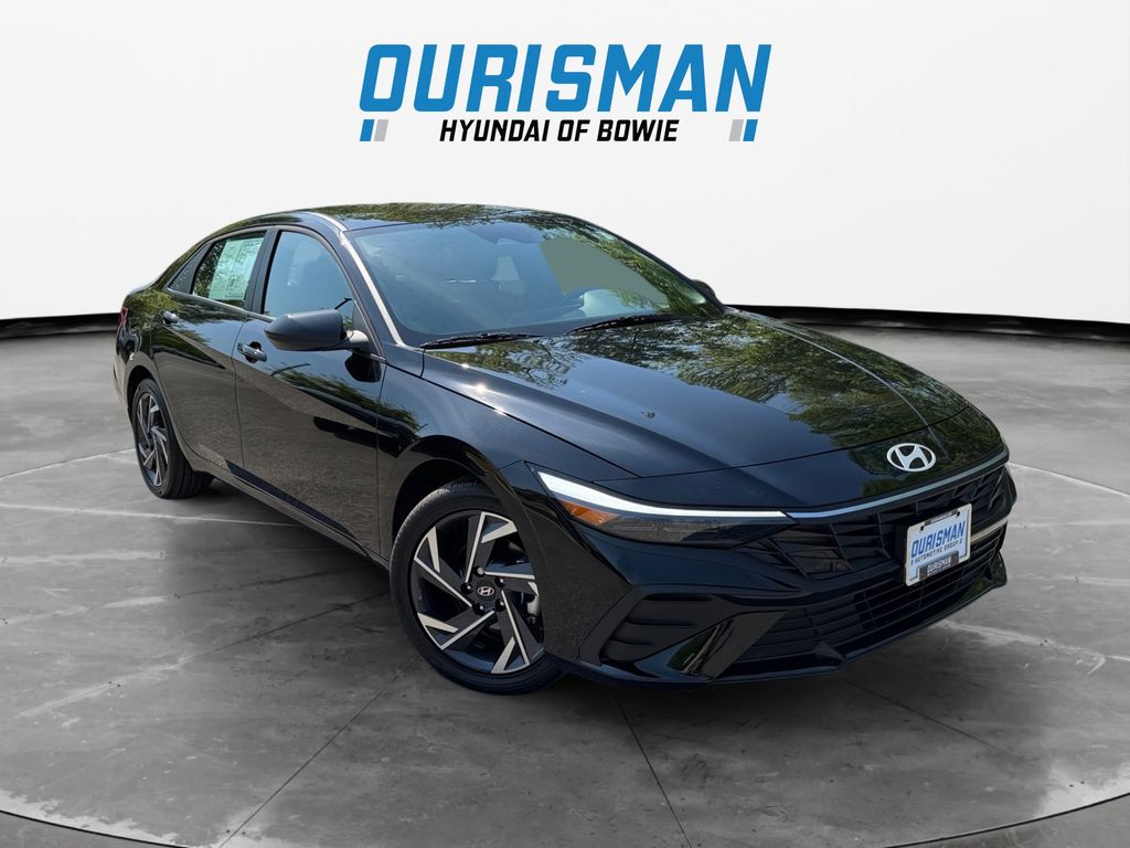 2025 Hyundai Elantra Blue