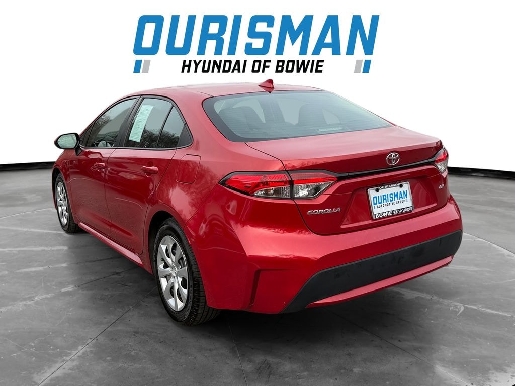 Used 2021 Toyota Corolla LE Sedan